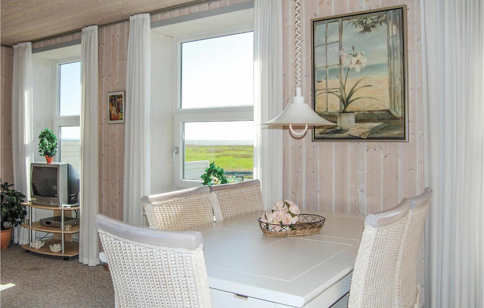 2 Bedroom Gorgeous Home In Hvide Sande Havrvig Exteriér fotografie